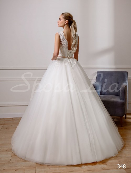 https://www.sposa-lia.com/images/stories/virtuemart/product/348       (3).jpg
